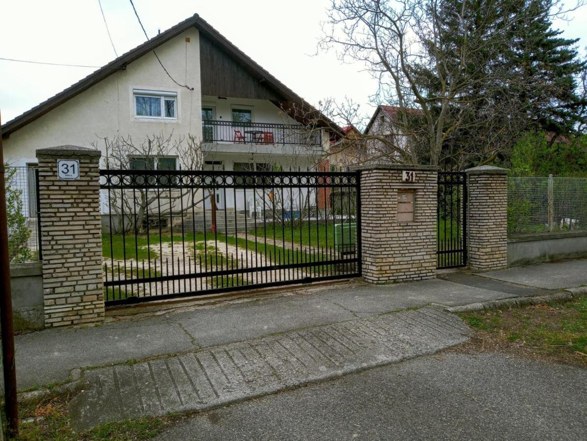 Felho Apartman Balatonfured Ngoại thất bức ảnh